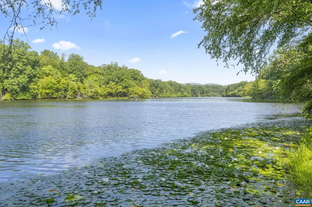 242 Bowlers Mill Lane Gordonsville VA 22942