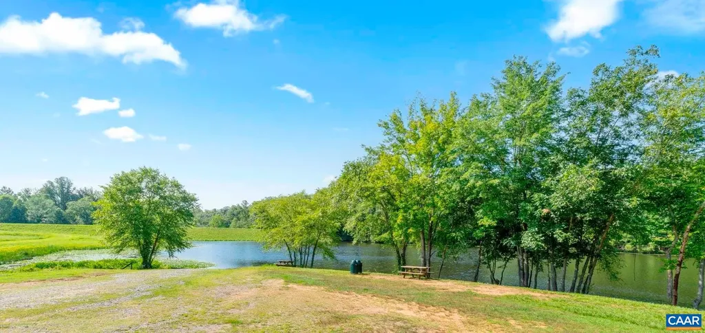 242 Bowlers Mill Lane Gordonsville VA 22942