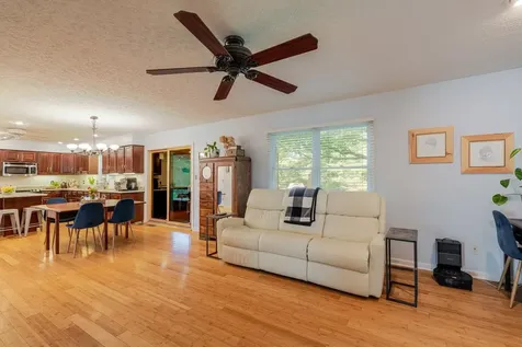 3237 Arrowhead Road Rockingham VA 22801