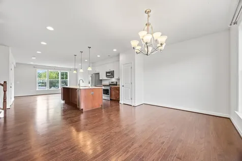 3241 Battery Park Place Rockingham VA 22801