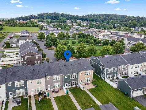 3241 Battery Park Place Rockingham VA 22801