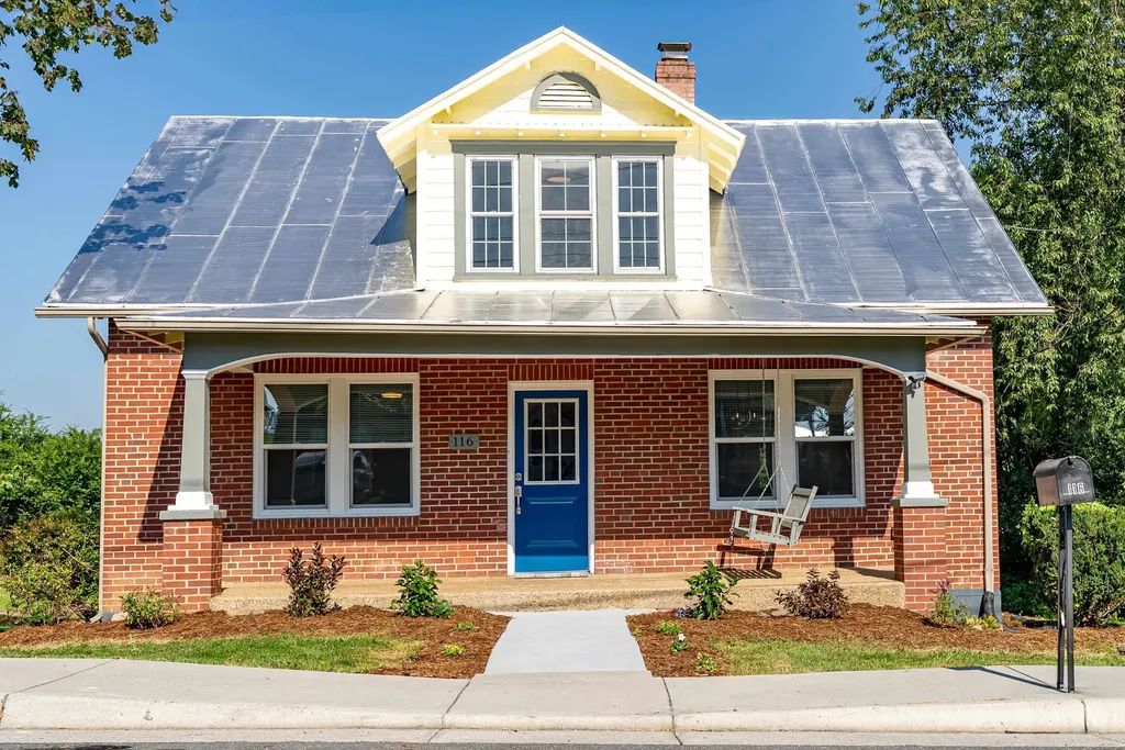 116 Linville Avenue Broadway VA 22815