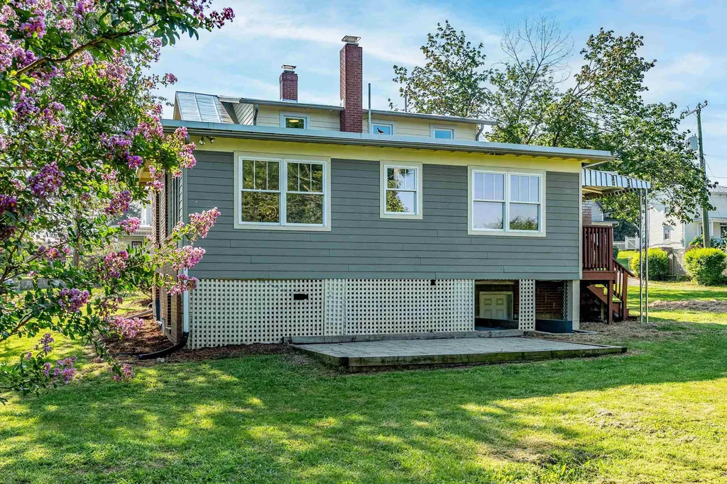 116 Linville Avenue Broadway VA 22815