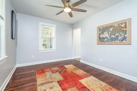 116 Linville Avenue Broadway VA 22815