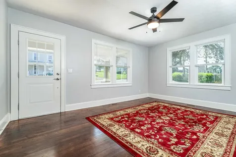 116 Linville Avenue Broadway VA 22815