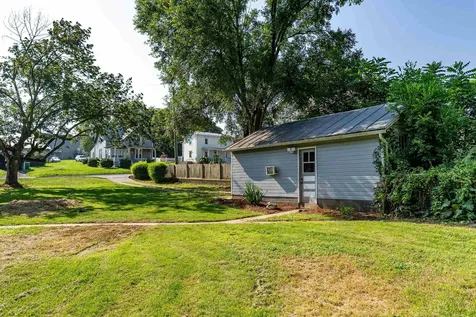 116 Linville Avenue Broadway VA 22815