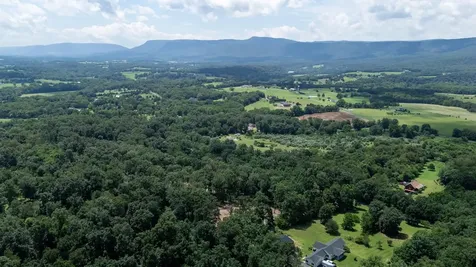 14 Mont View Lane Luray VA 22835