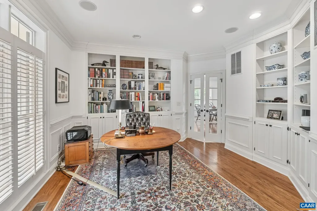 810 Carlyle Place Charlottesville VA 22903