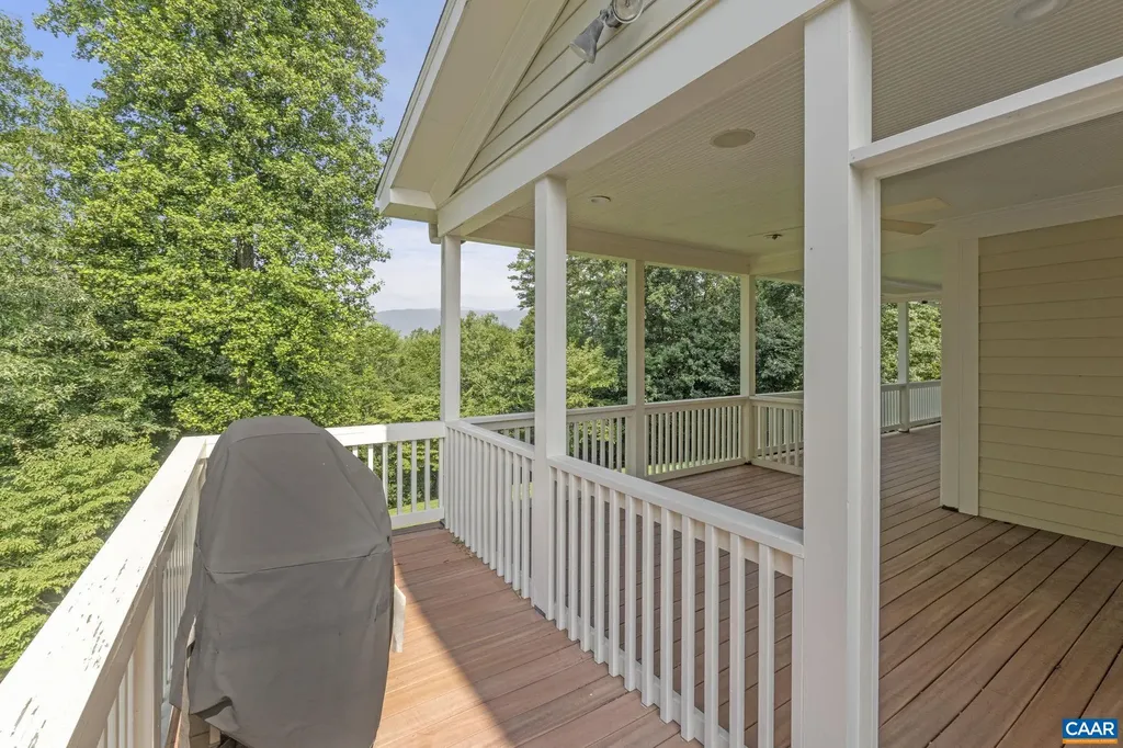 810 Carlyle Place Charlottesville VA 22903