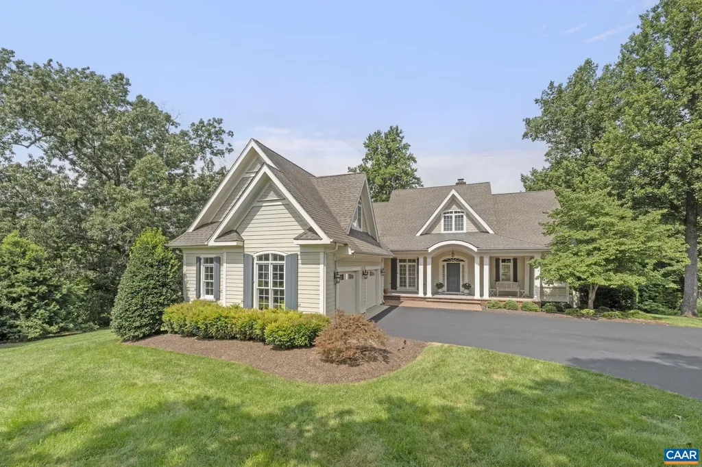 810 Carlyle Place Charlottesville VA 22903