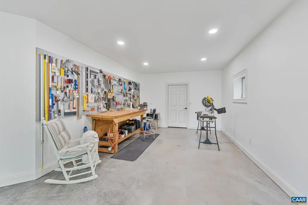 810 Carlyle Place Charlottesville VA 22903