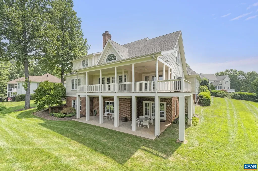 810 Carlyle Place Charlottesville VA 22903