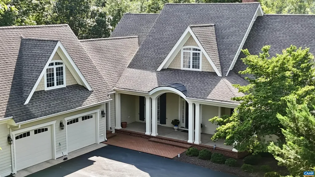 810 Carlyle Place Charlottesville VA 22903