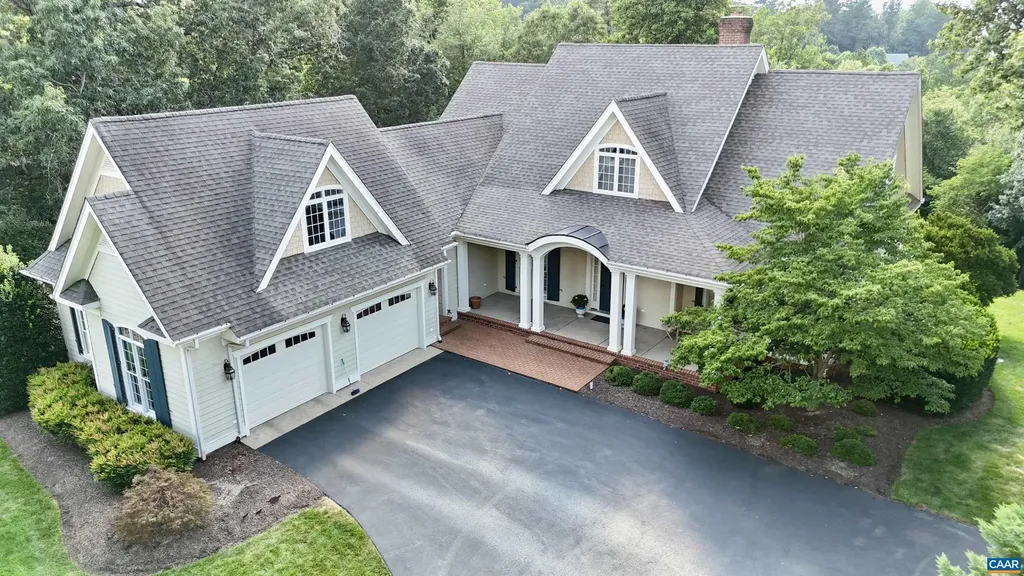 810 Carlyle Place Charlottesville VA 22903