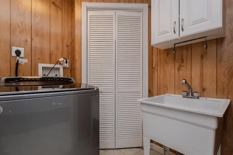 3361 Shen Lake Drive Rockingham VA 22801