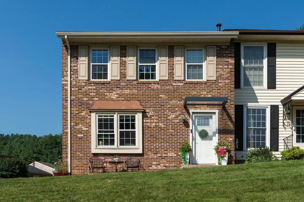 108 Essex Drive Staunton VA 24401