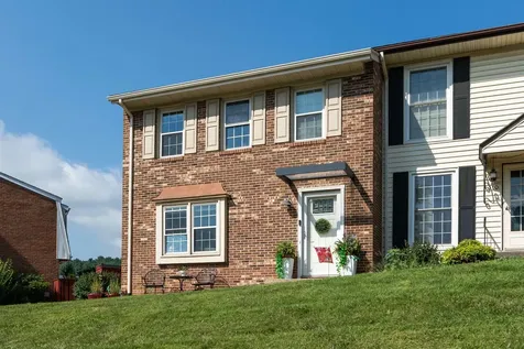 108 Essex Drive Staunton VA 24401