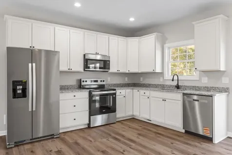 317 Ivanhoe Avenue Waynesboro VA 22980