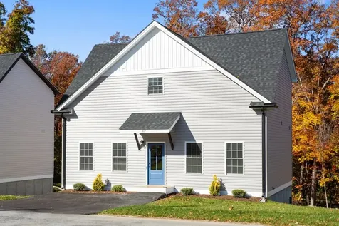 317 Ivanhoe Avenue Waynesboro VA 22980