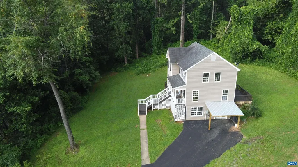 5420 Cove Garden Road Covesville VA 22931