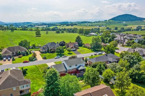 3346 White Oak Drive Rockingham VA 22801