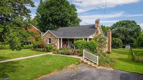 853 Old Furnace Road Harrisonburg VA 22802