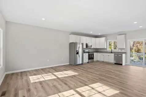 309 Ivanhoe Avenue Waynesboro VA 22980
