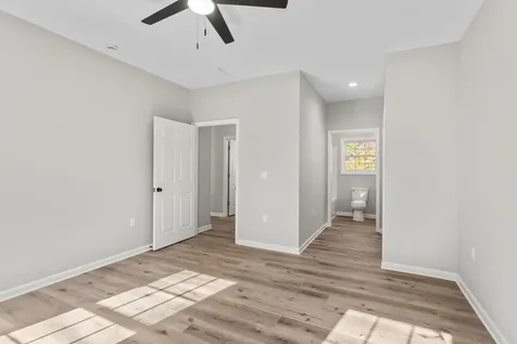 309 Ivanhoe Avenue Waynesboro VA 22980
