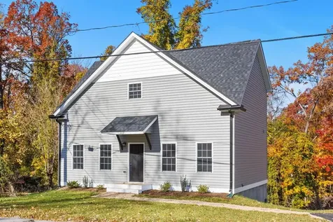 309 Ivanhoe Avenue Waynesboro VA 22980