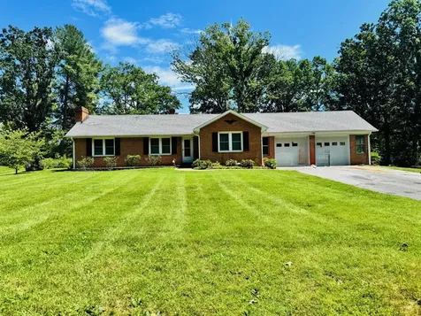 58 Old Hermitage Road Waynesboro VA 22980