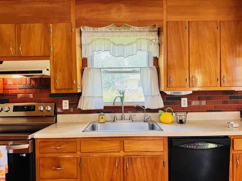58 Old Hermitage Road Waynesboro VA 22980