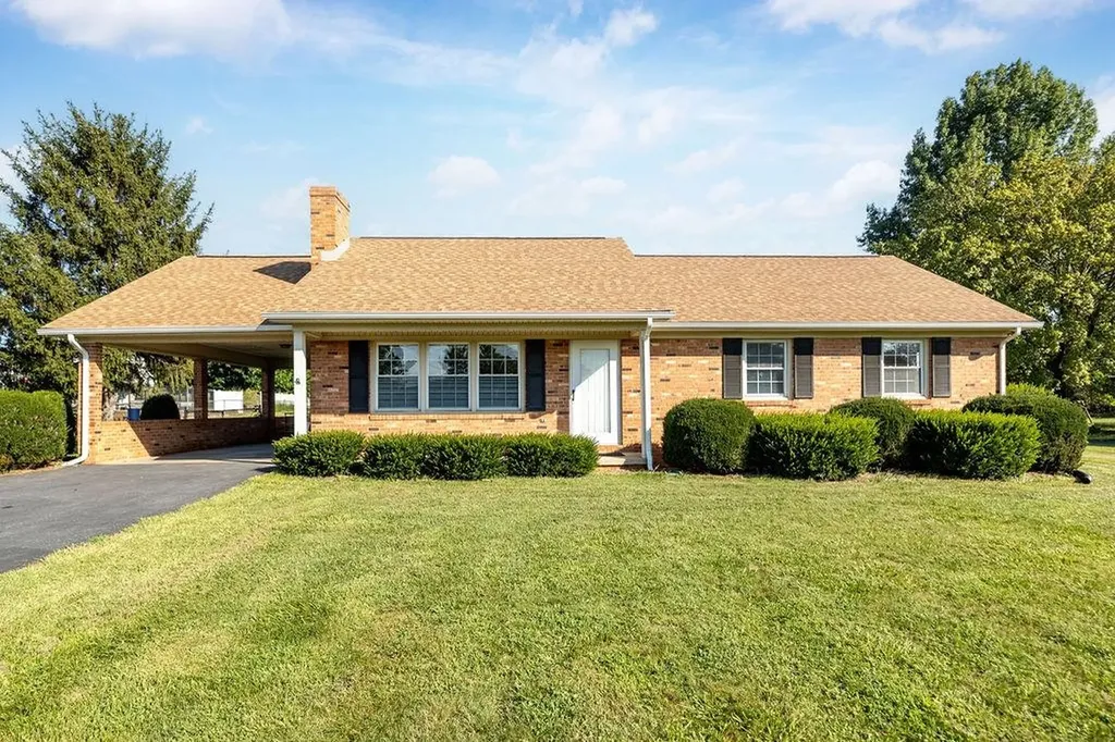 197 Tinkling Spring Road Fishersville VA 22939