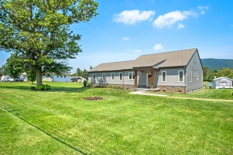 9133 Mcgaheysville Road Mcgaheysville VA 22840