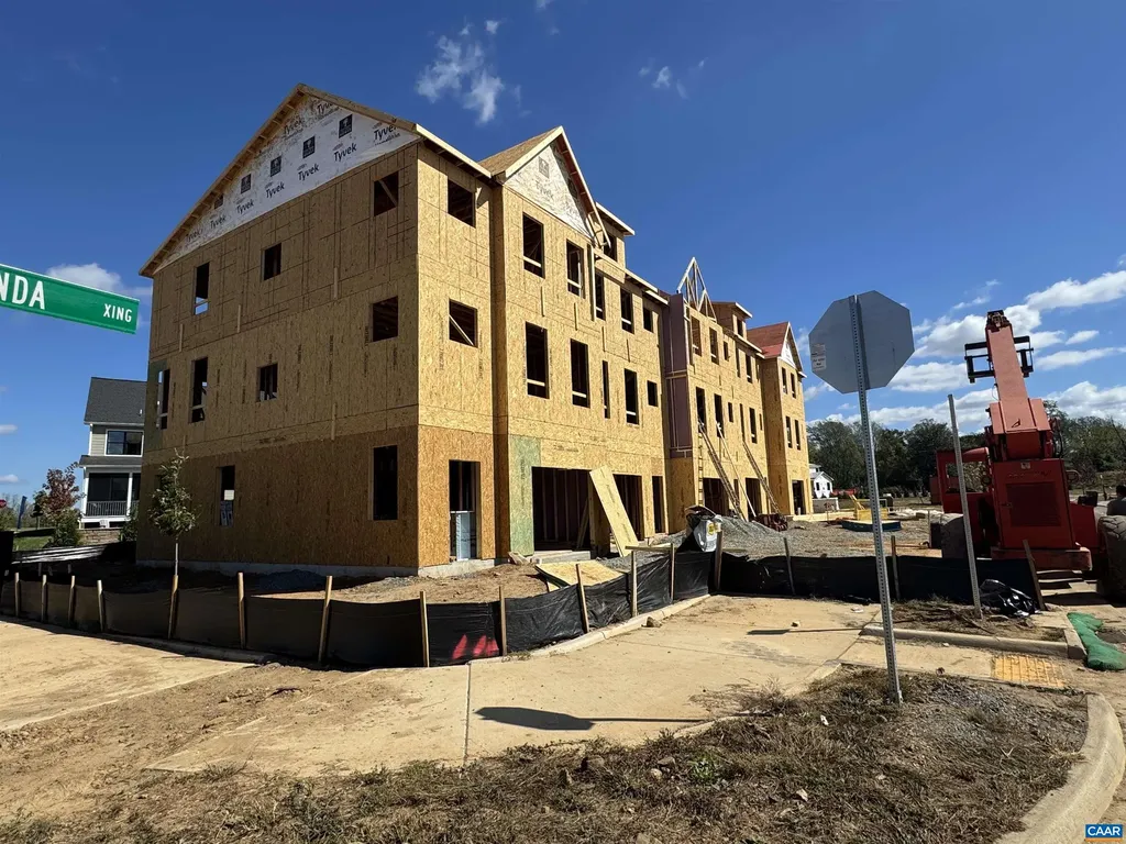 46 Miranda Crossing Charlottesville VA 22911