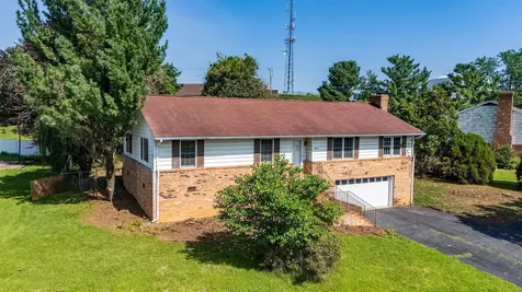 790 Vine Street Harrisonburg VA 22802