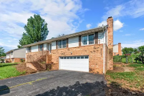 790 Vine Street Harrisonburg VA 22802