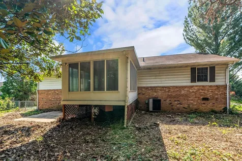 790 Vine Street Harrisonburg VA 22802