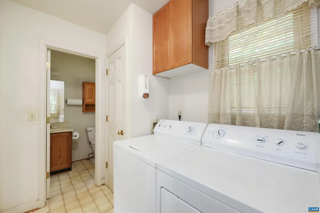 1220 Red Pine Court Crozet VA 22932