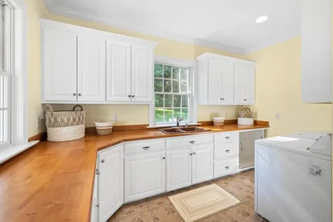 296 Otts Mill Road Raphine VA 24472