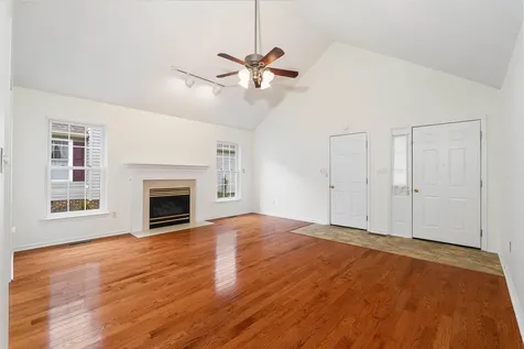 24 Ashleigh Drive Waynesboro VA 22980