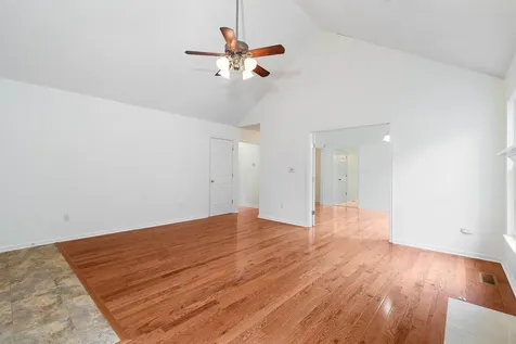 24 Ashleigh Drive Waynesboro VA 22980