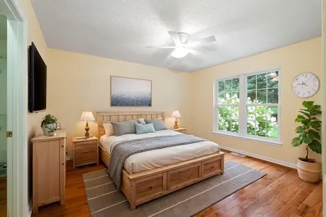 24 Ashleigh Drive Waynesboro VA 22980