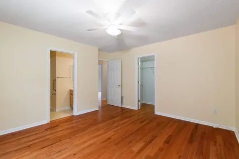 24 Ashleigh Drive Waynesboro VA 22980
