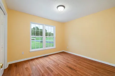 24 Ashleigh Drive Waynesboro VA 22980