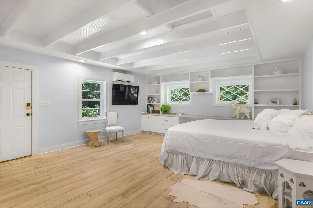 1204 Blue Ridge Road Charlottesville VA 22903