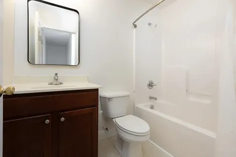 103 13th Street Grottoes VA 24441