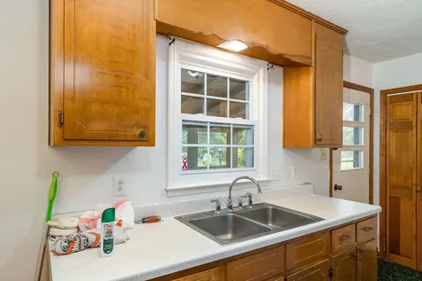 910 Carol Avenue Shenandoah VA 22849