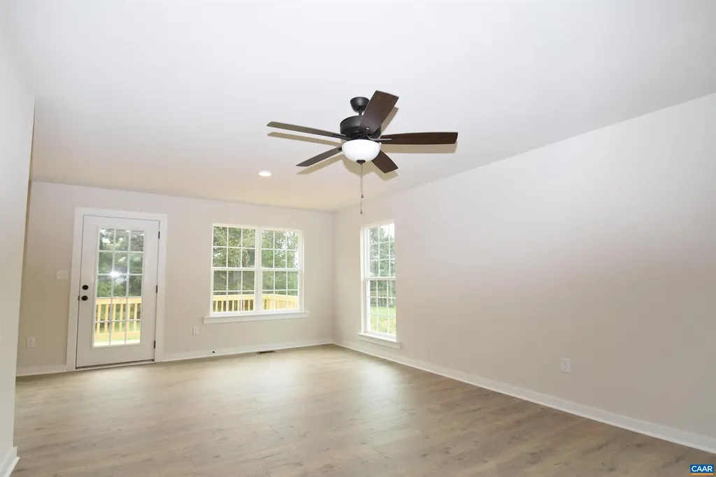 292 Bannister Town Road Louisa VA 23093