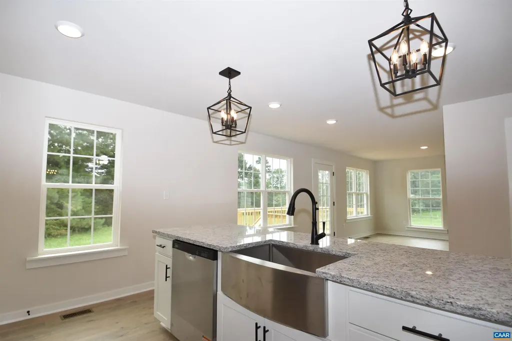 292 Bannister Town Road Louisa VA 23093