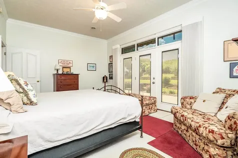 3242 Barrington Drive Rockingham VA 22801